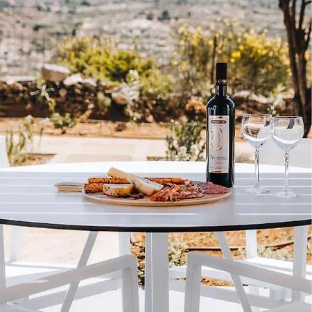 Xerolithos Natural Living