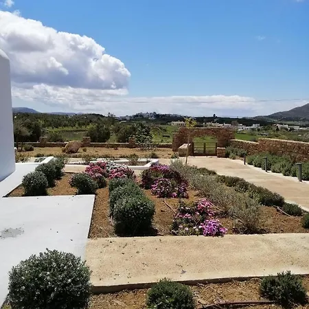 Xerolithos Natural Living ロッジ Káto Sangríon