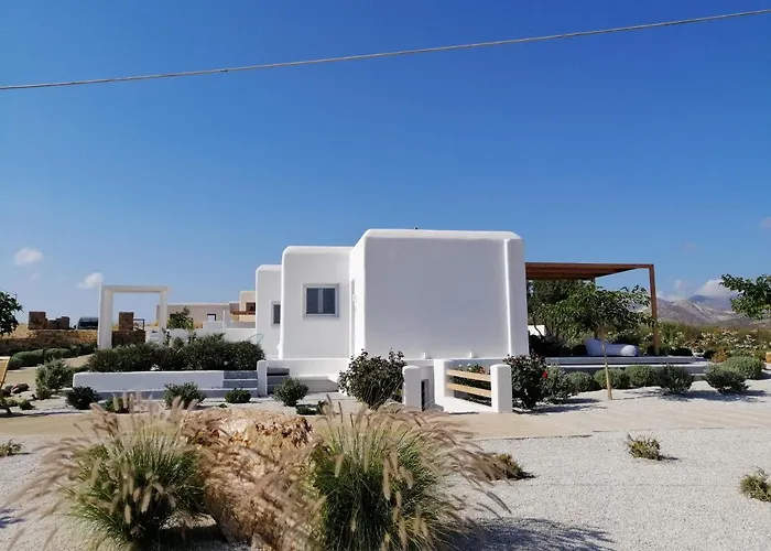 Xerolithos Natural Living Orman Evi *