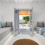 Xerolithos Natural Living Lodge *