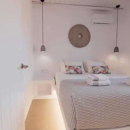 Xerolithos Natural Living * Kato Sangrion