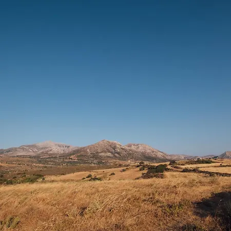 Xerolithos Natural Living Jaktstuga Kato Sangrion