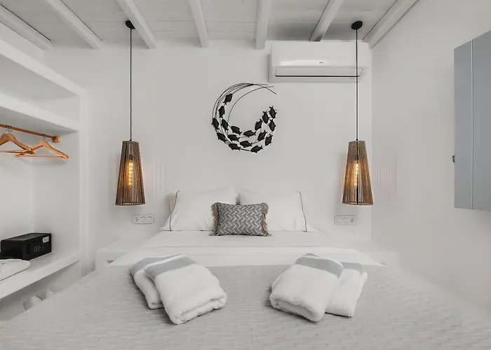 Xerolithos Natural Living * Kato Sangrion