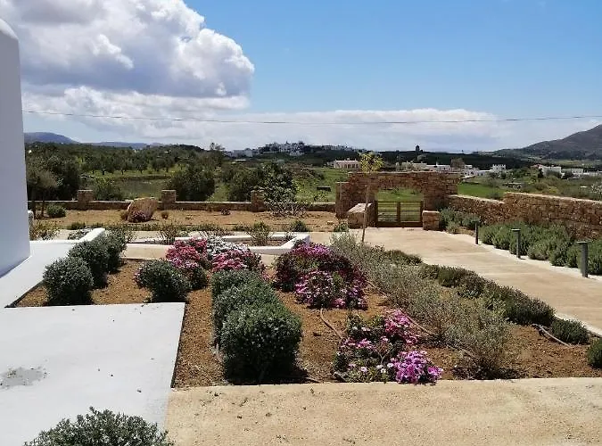 Xerolithos Natural Living Jaktstuga Kato Sangrion