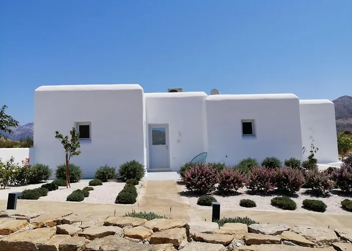 Xerolithos Natural Living Kato Sangrion