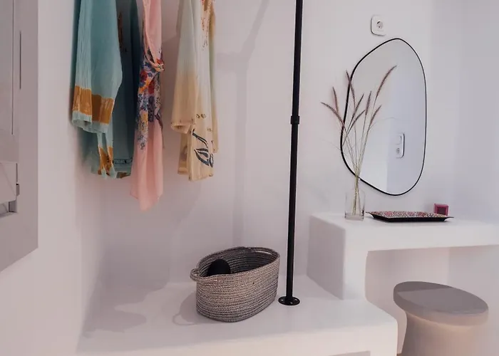 Jaktstuga Xerolithos Natural Living *